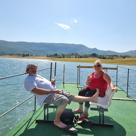 Apartmani Markesic Ramsko Jezero Prozor Exterior photo