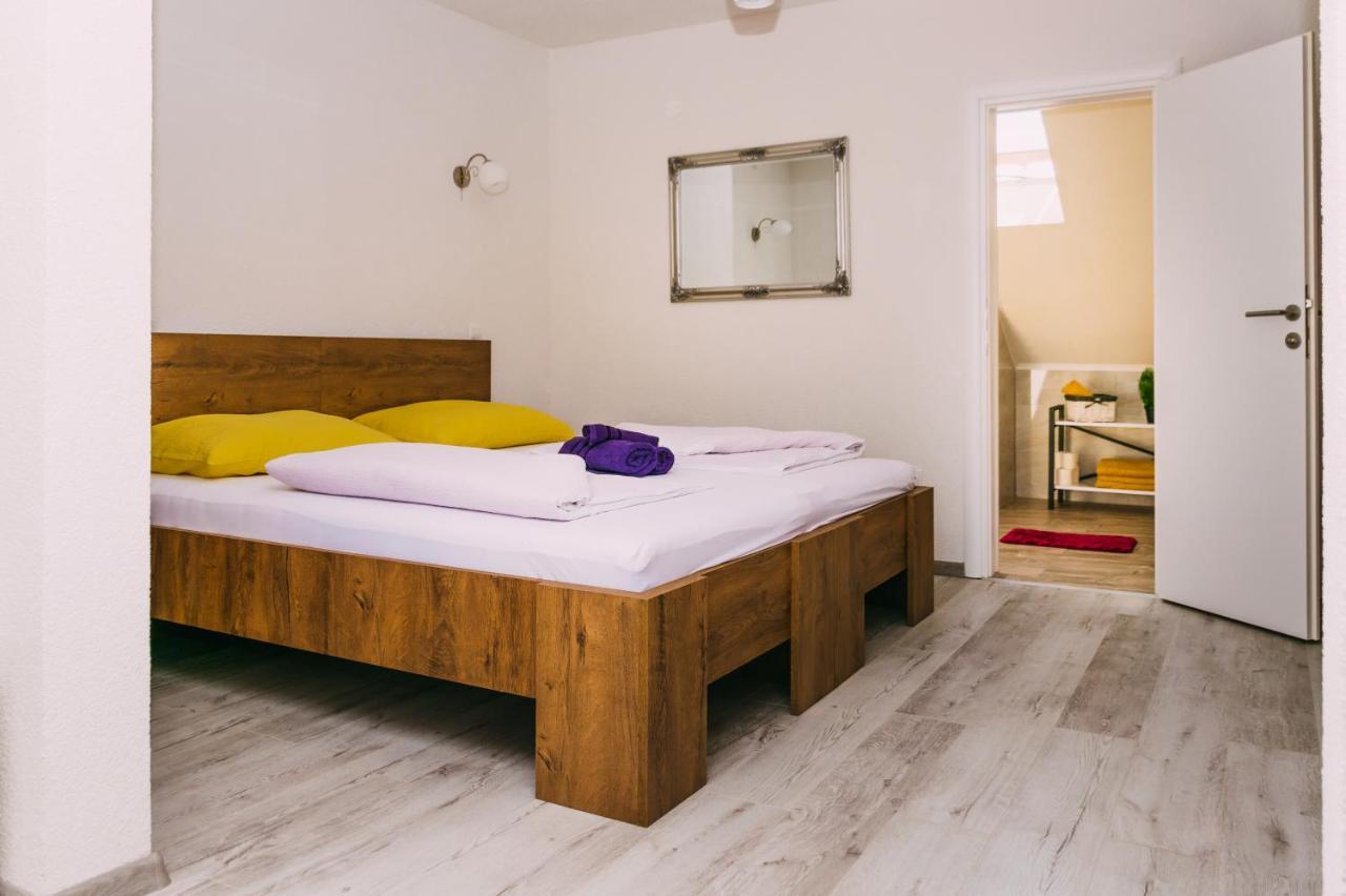 Apartmani Markesic Ramsko Jezero Prozor Exterior photo
