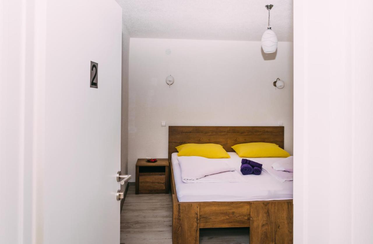 Apartmani Markesic Ramsko Jezero Prozor Exterior photo