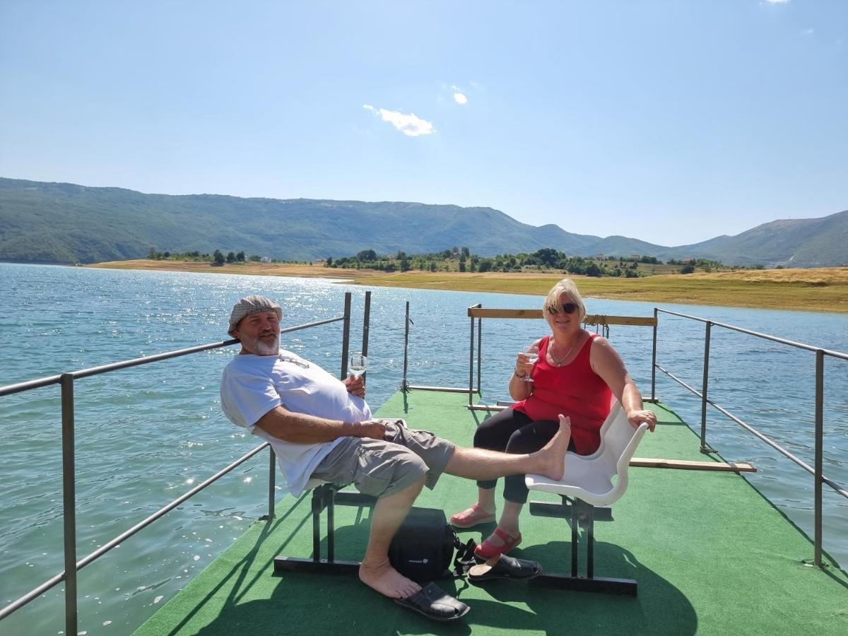 Apartmani Markesic Ramsko Jezero Prozor Exterior photo